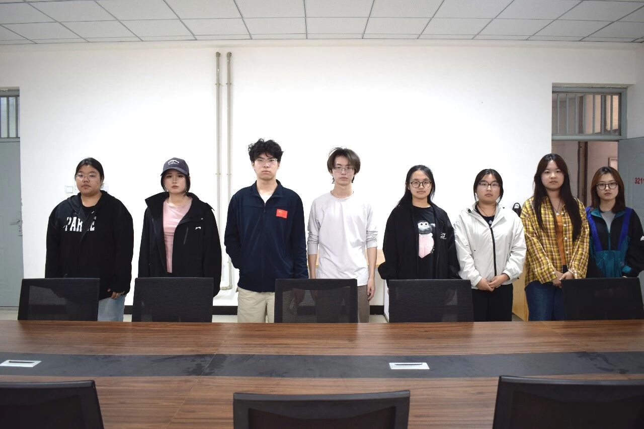 就”在周三——解锁多元能力，bat365正版唯一官网无领导小组面试实战圆满落幕