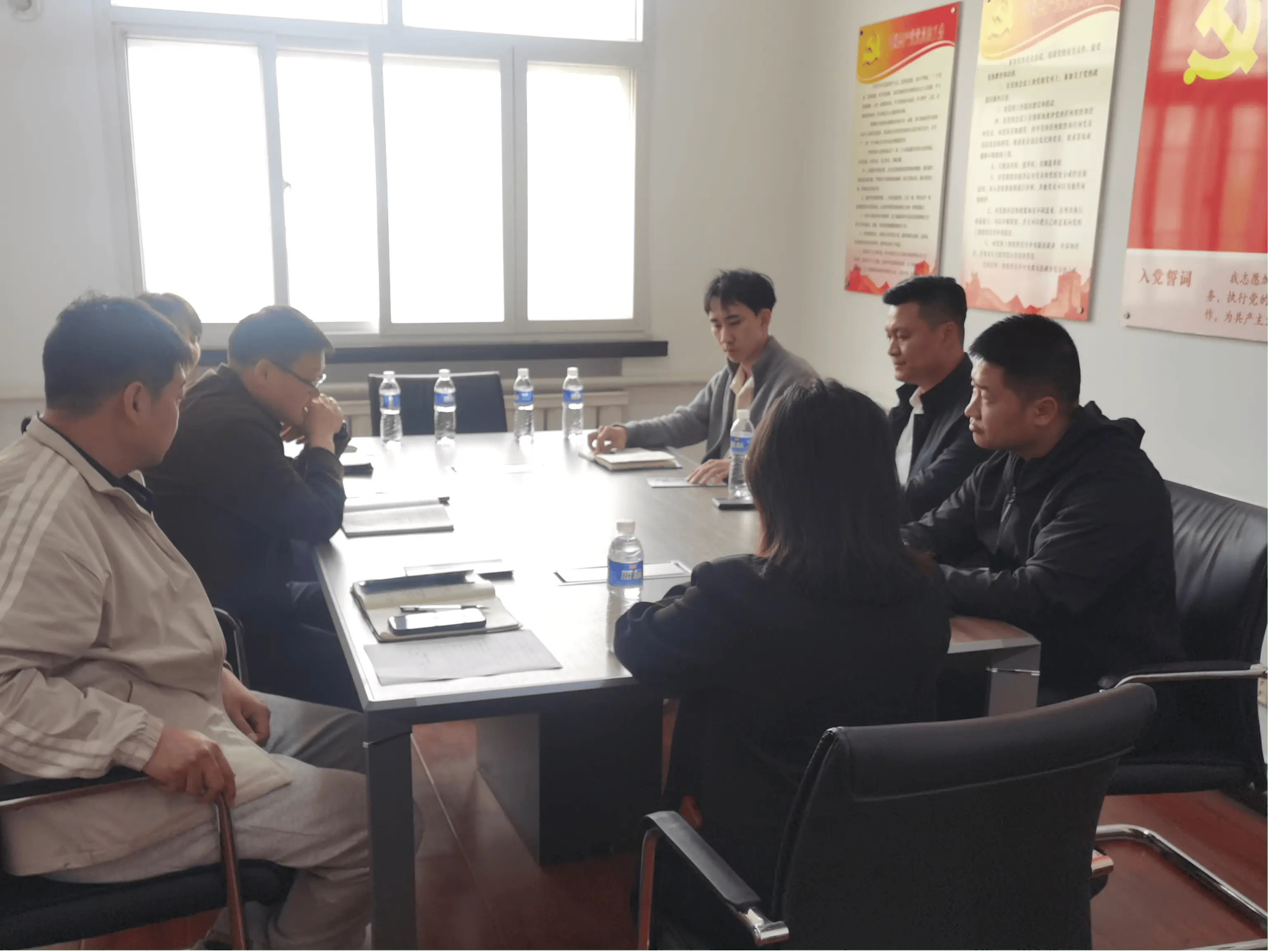 校地联动聚合力 携手赋能促就业——bat365正版唯一官网赴高碑店市人社局洽谈春季双选会合作