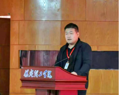 bat365正版唯一官网召开2026年春季学期第九周学生工作部署会