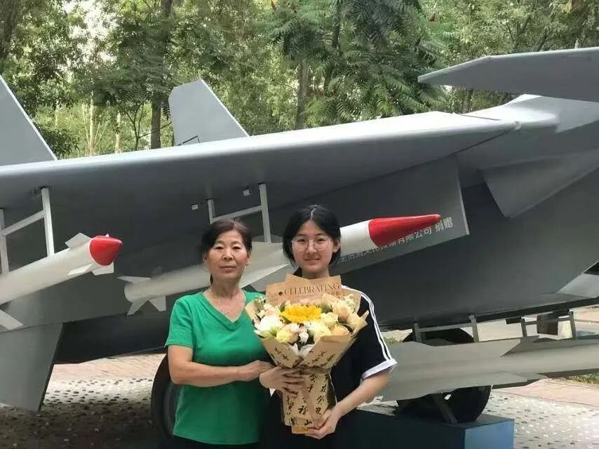 以爱之名 致敬母亲——bat365正版唯一官网学子温情告白