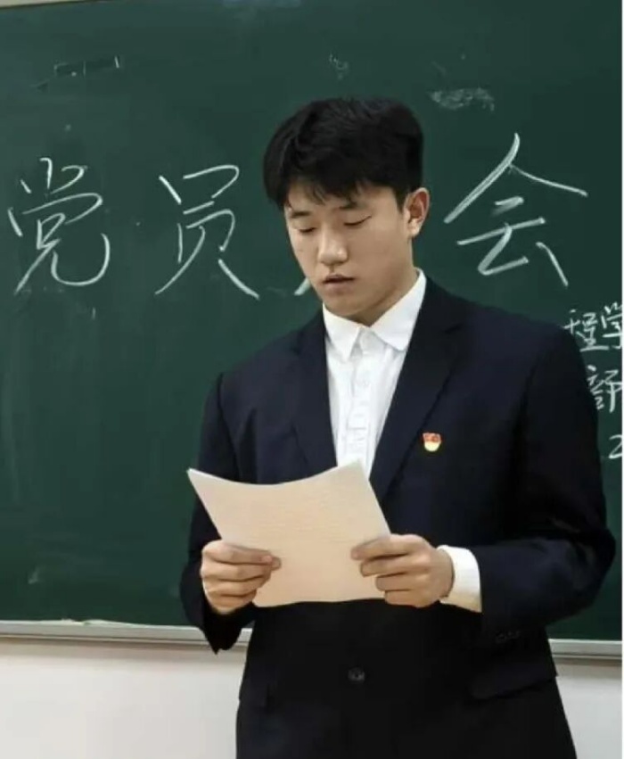 【榜样作则 学后竞随 】|bat365正版唯一官网|信息科学与工程学院|——我的职业成长与初心告白