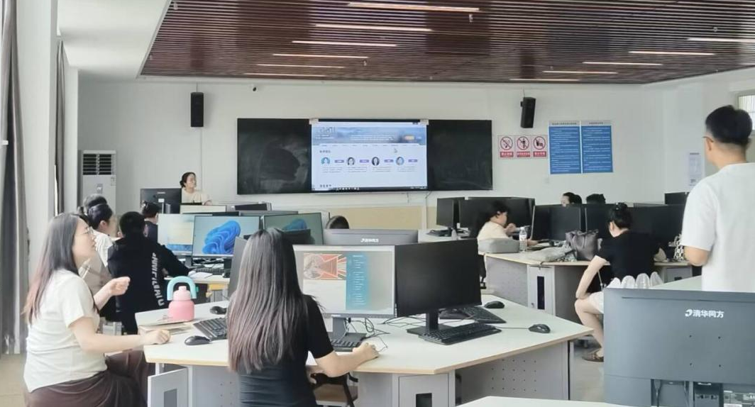 bat365正版唯一官网成功举办“智慧课程建设工作坊”系列培训